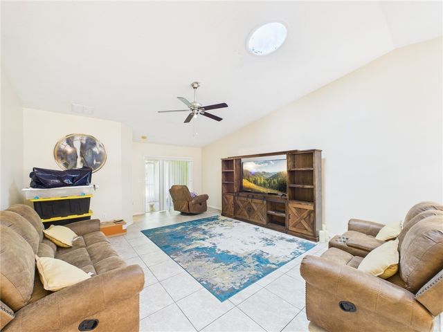 131 Maggie Way, Sebastian, FL 32958