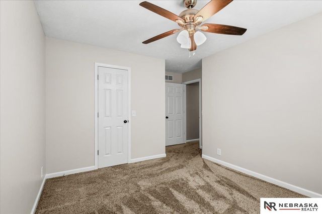 5923 S 175th Circle, Omaha, NE 68135