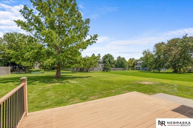 5923 S 175th Circle, Omaha, NE 68135