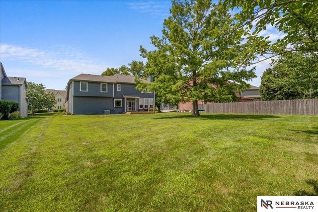5923 S 175th Circle, Omaha, NE 68135