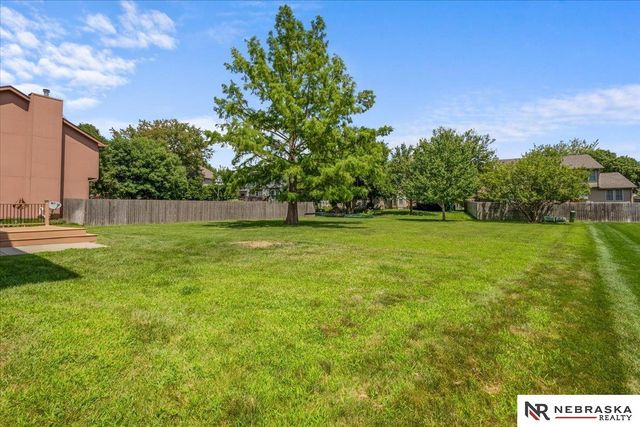 5923 S 175th Circle, Omaha, NE 68135