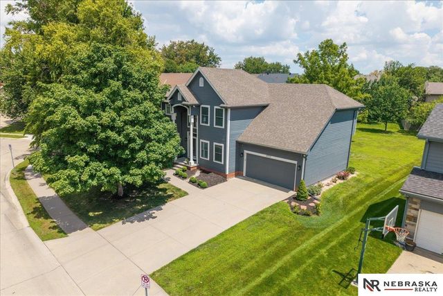 5923 S 175th Circle, Omaha, NE 68135