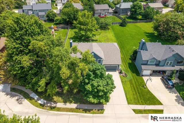5923 S 175th Circle, Omaha, NE 68135