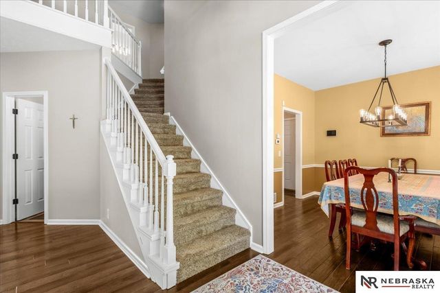 5923 S 175th Circle, Omaha, NE 68135