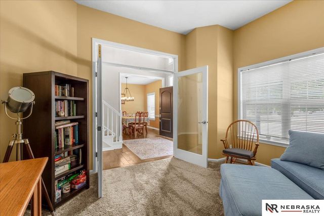 5923 S 175th Circle, Omaha, NE 68135
