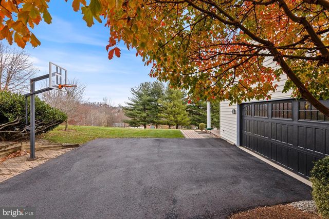 1710 BOW TREE DR, West Chester, PA 19380