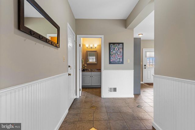 1710 BOW TREE DR, West Chester, PA 19380