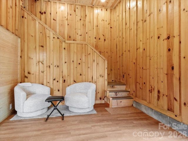 323 McCurrey Road, Burnsville, NC 28714