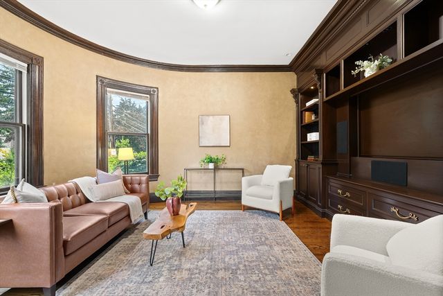 14 Wellington St 1, Arlington, MA 02476
