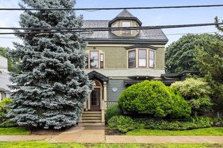 14 Wellington St 1, Arlington, MA 02476