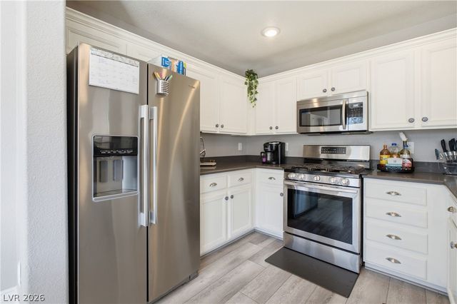 9144 Starling Wing Place, Las Vegas, NV 89143