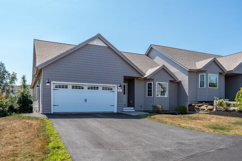 3A Lunas Avenue, Epping, NH 03042