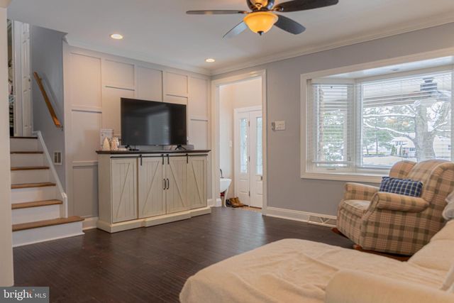 501 DEVONSHIRE DR, Sewell, NJ 08080