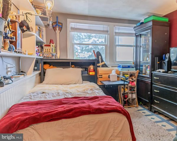 501 DEVONSHIRE DR, Sewell, NJ 08080