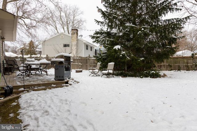 501 DEVONSHIRE DR, Sewell, NJ 08080