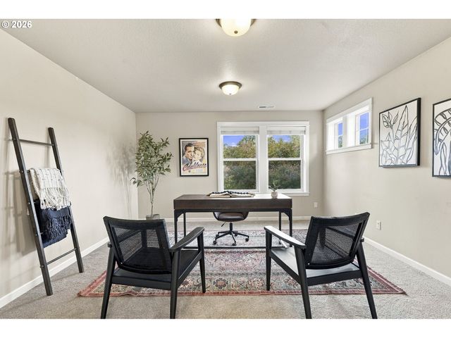 4992 SUMMIT St, West Linn, OR 97068
