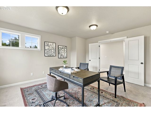 4992 SUMMIT St, West Linn, OR 97068