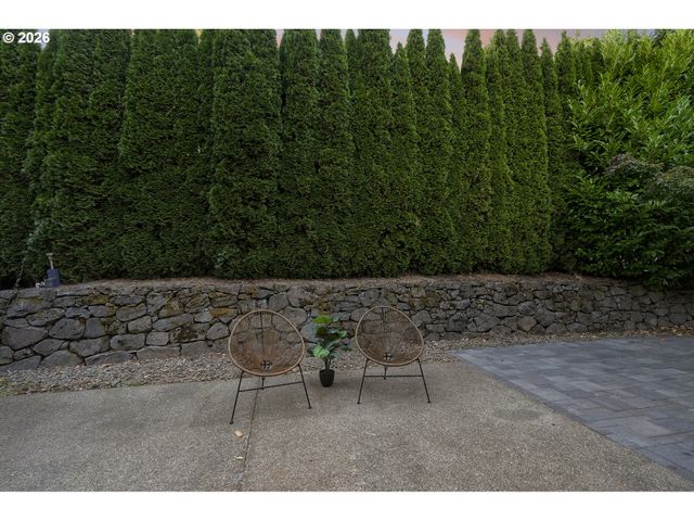 4992 SUMMIT St, West Linn, OR 97068