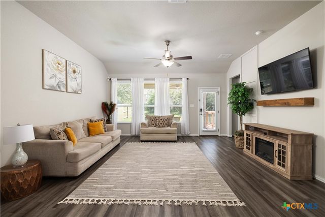 1239 Loma Ranch, New Braunfels, TX 78132