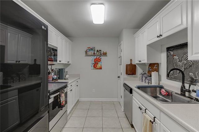 531 Moons Bridge Road, Hoschton, GA 30548
