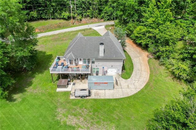 531 Moons Bridge Road, Hoschton, GA 30548