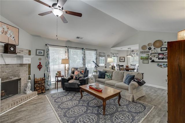 531 Moons Bridge Road, Hoschton, GA 30548