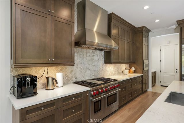 66 Eider Run, Irvine, CA 92618