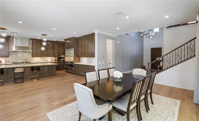 66 Eider Run, Irvine, CA 92618