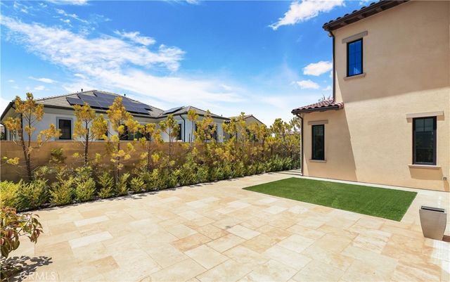 66 Eider Run, Irvine, CA 92618