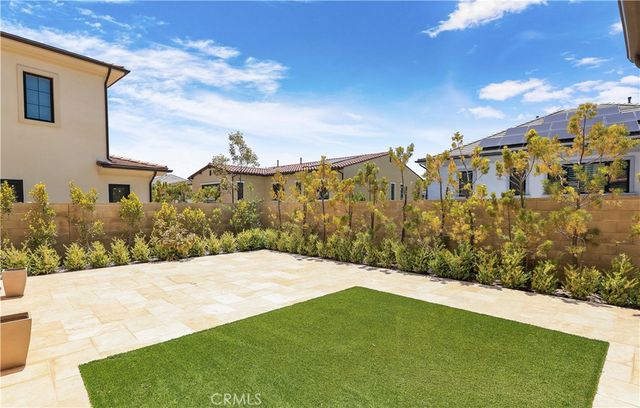66 Eider Run, Irvine, CA 92618