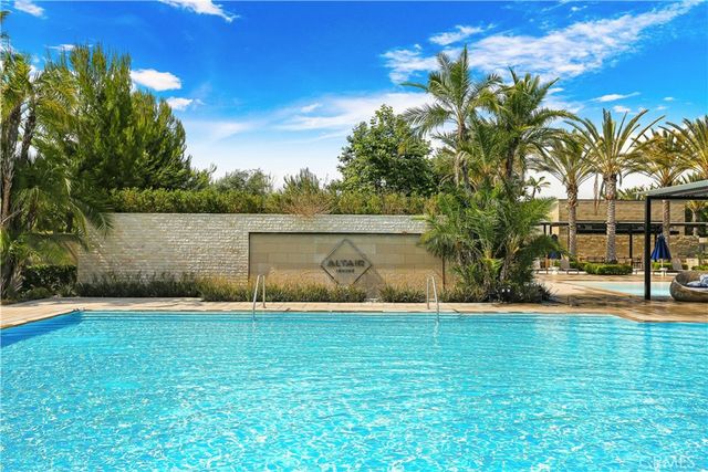 66 Eider Run, Irvine, CA 92618