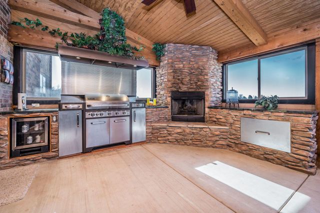 9000 RJ Drive, Amarillo, TX 79119