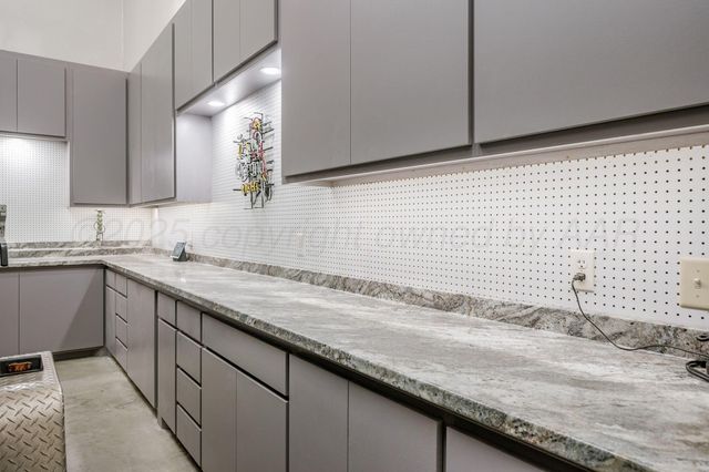 9000 RJ Drive, Amarillo, TX 79119