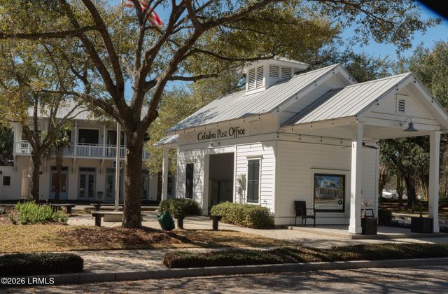 38 Sweet Olive Drive, Beaufort, SC 29907