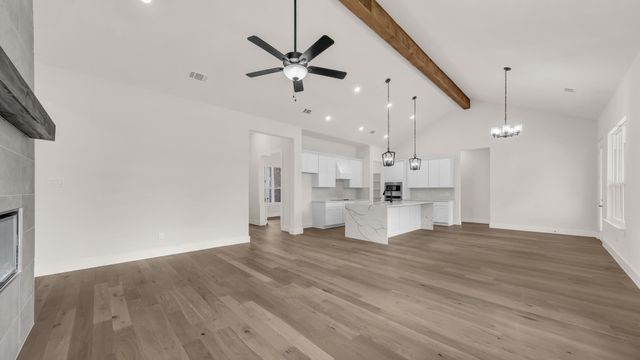 2001 Woodland Road, Weatherford, TX 76088