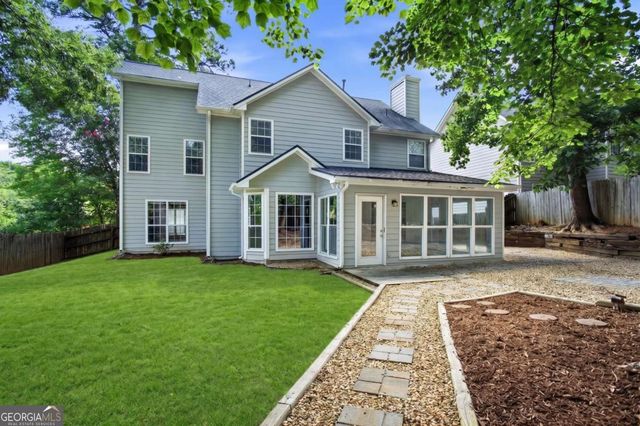 640 Suwanee Lakes Circle, Suwanee, GA 30024
