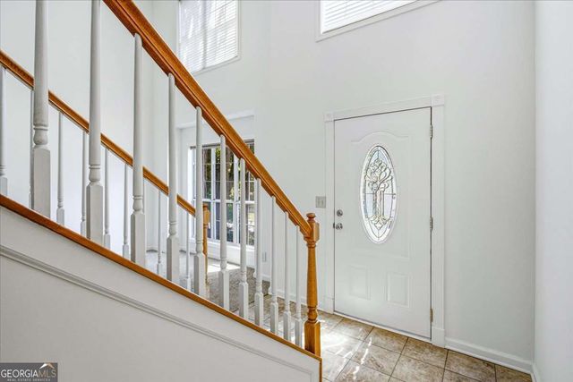 640 Suwanee Lakes Circle, Suwanee, GA 30024