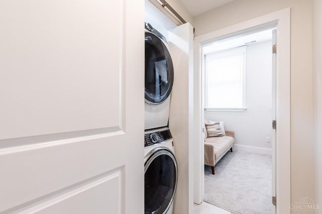 795 E McMillan Street, Cincinnati, OH 45206