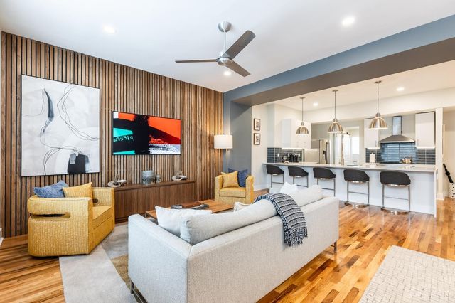 795 E McMillan Street, Cincinnati, OH 45206