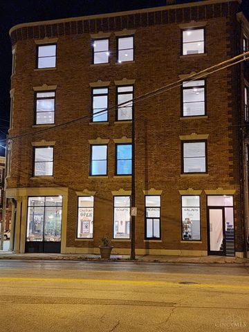 795 E McMillan Street, Cincinnati, OH 45206