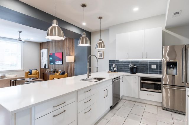 795 E McMillan Street, Cincinnati, OH 45206