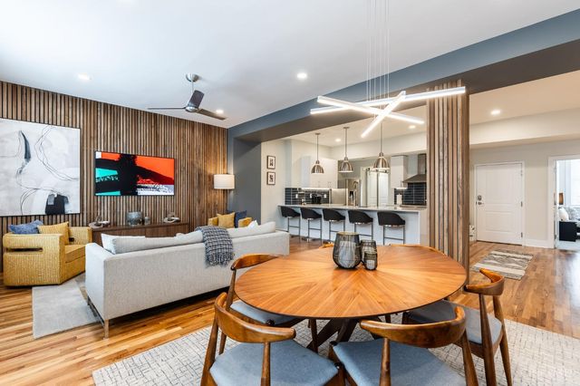 795 E McMillan Street, Cincinnati, OH 45206