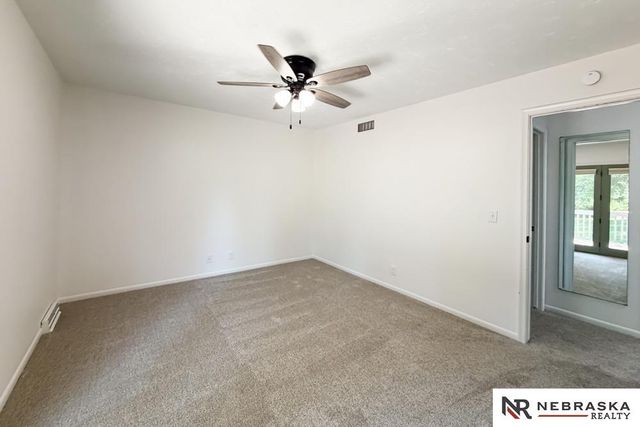 1218 S 165th Street, Omaha, NE 68130