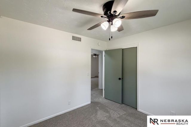 1218 S 165th Street, Omaha, NE 68130