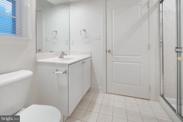 3 MANCHUR CT, Flemington, NJ 08822