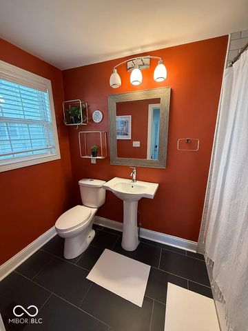 1306 S East Street, Indianapolis, IN 46225