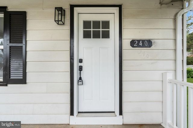 240 MASON, Hamilton, NJ 08610