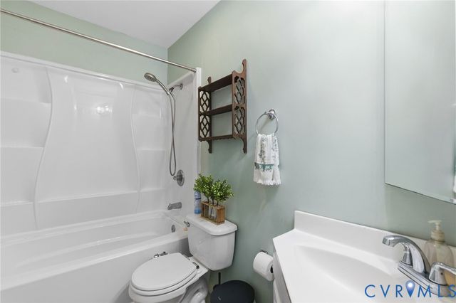 7115 Walford Ave, Henrico, VA 23226
