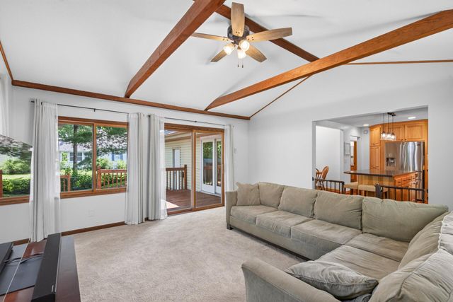 2649 Hillview Road, Mounds View, MN 55112
