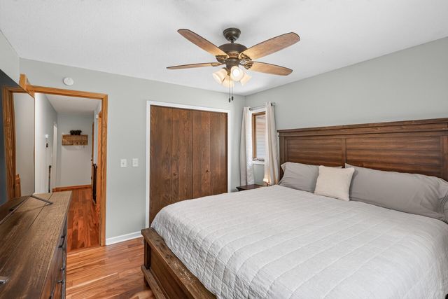 2649 Hillview Road, Mounds View, MN 55112